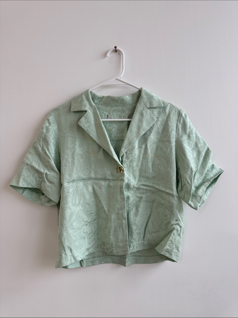 Light Mint Green Floral Short Sleeve Blouse